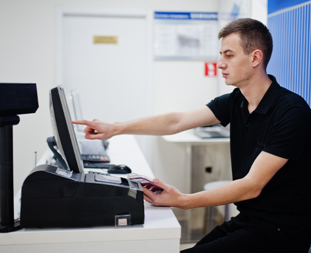 How Cloud-Hosted POS systems Are Revolutionizing the Retail Industry How Cloud-Hosted POS systems Are Revolutionizing the Retail Industry